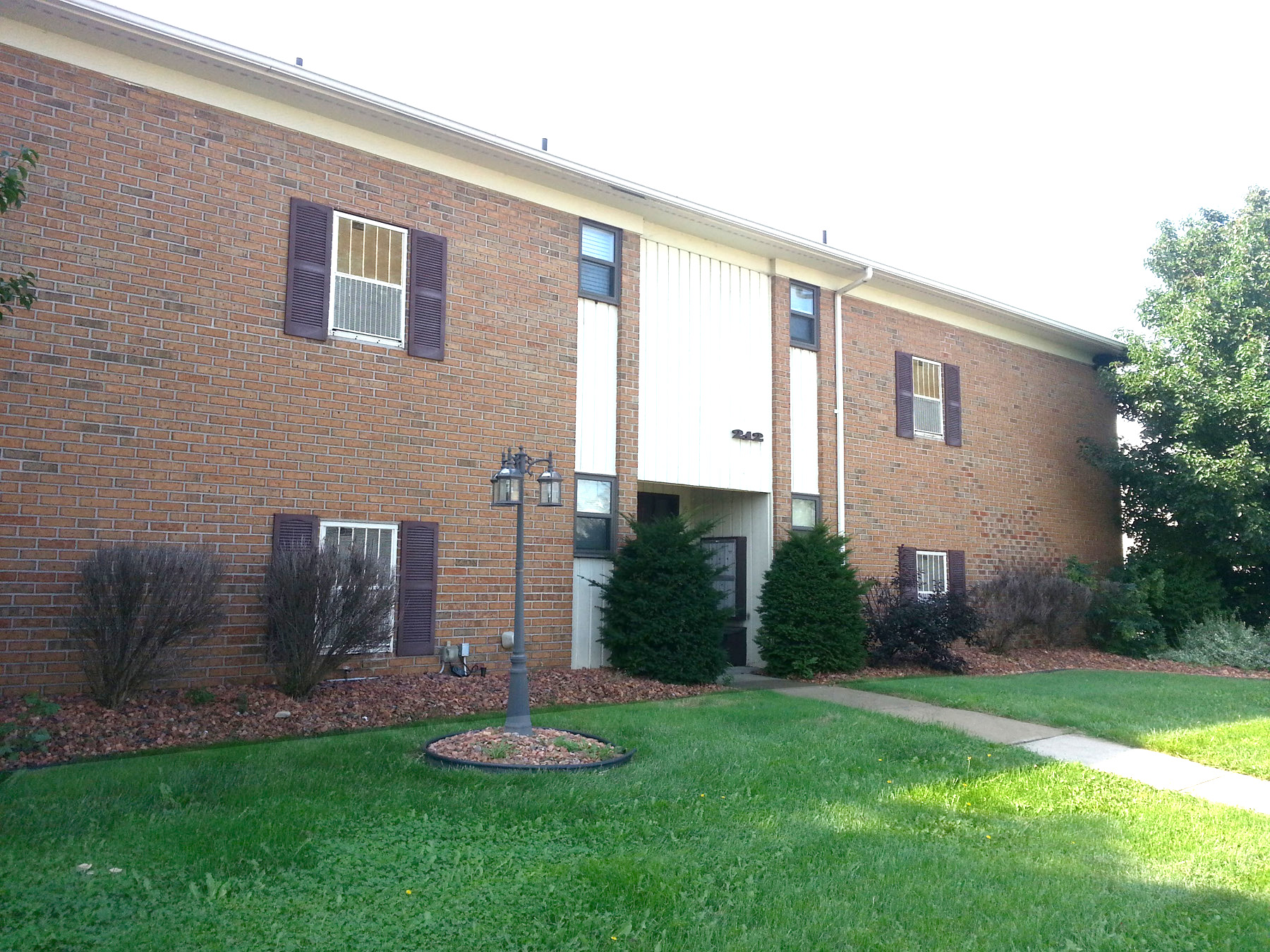 Amber Elm Apartments Photo Board